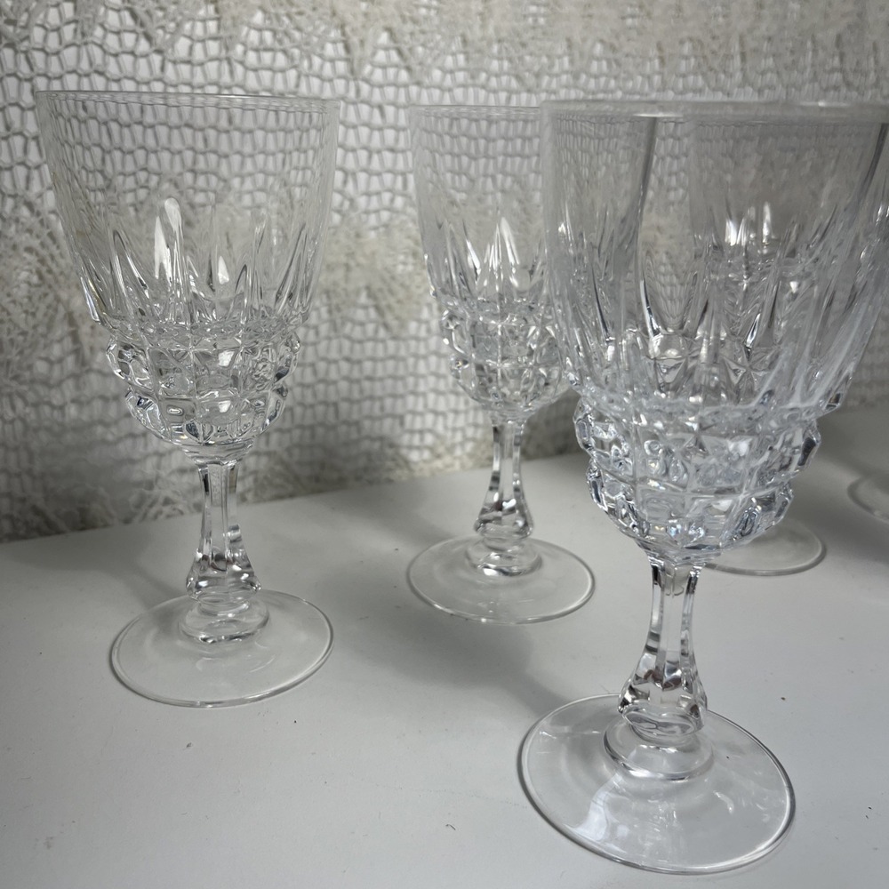 6 Vintage Cristal d' Arques "Pompadour" Wine Glasses, French Bistro Stemware 6" - Picture 5 of 8